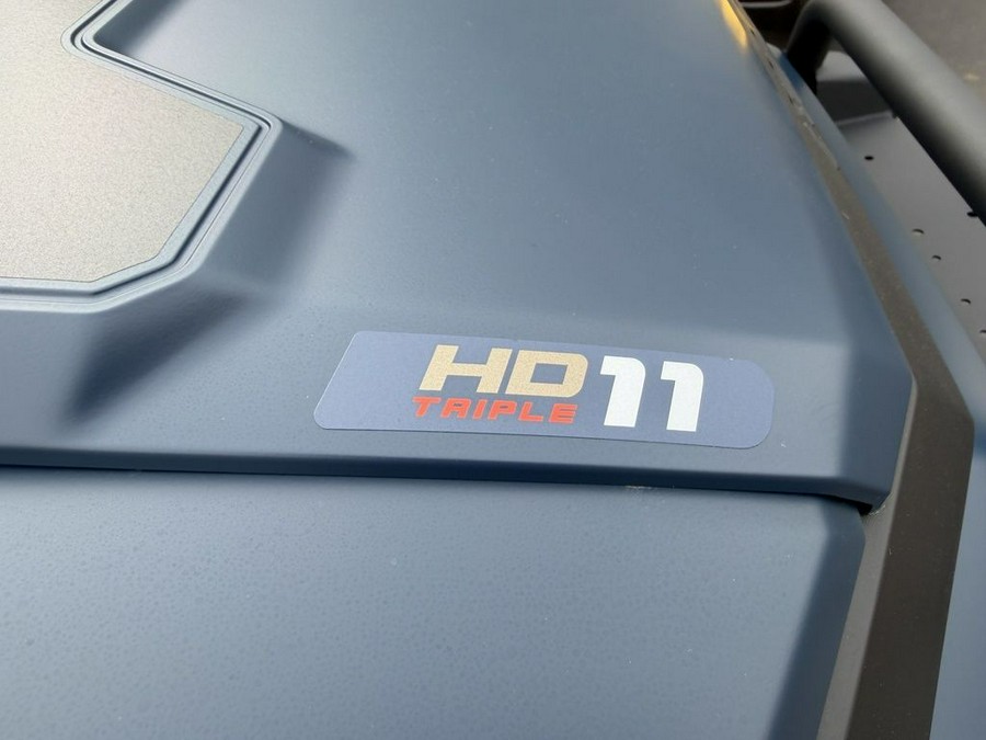 2026 Can-Am® Defender MAX Limited HD11