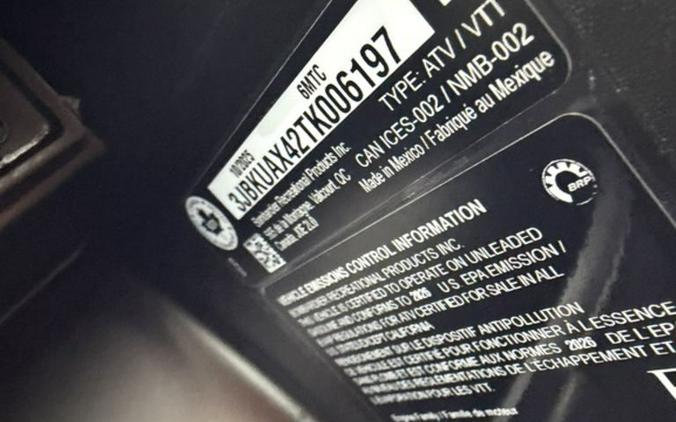 2026 Can-Am® Defender MAX Limited HD11