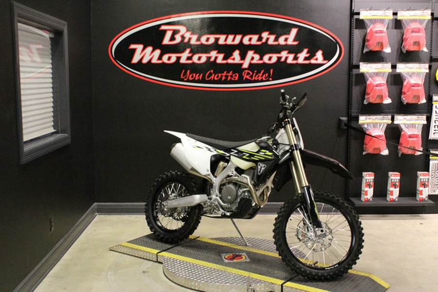 2026 Triumph TF 450-C