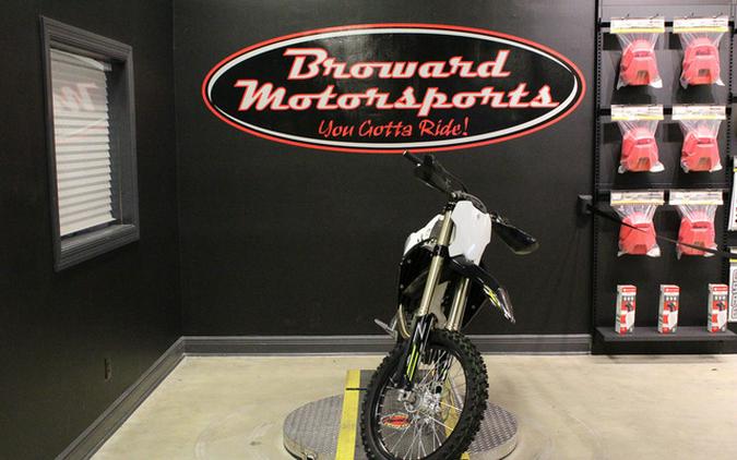 2026 Triumph TF 450-C