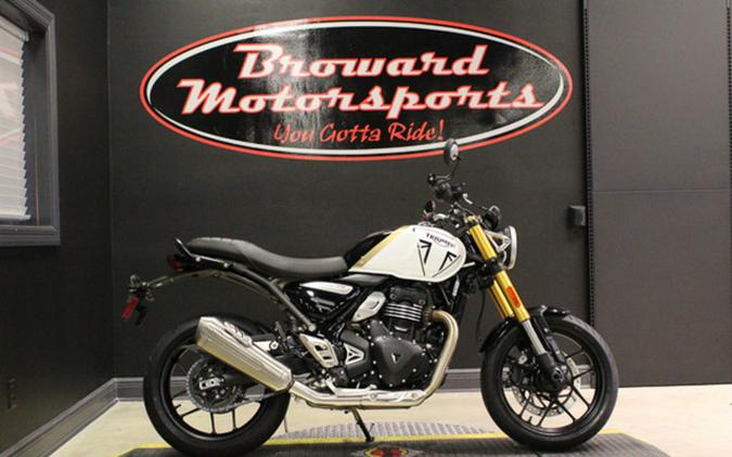 2026 Triumph Speed 400 Phantom BlackStorm Grey