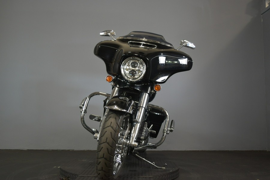 2016 Harley-Davidson Street Glide Special Vivid Black