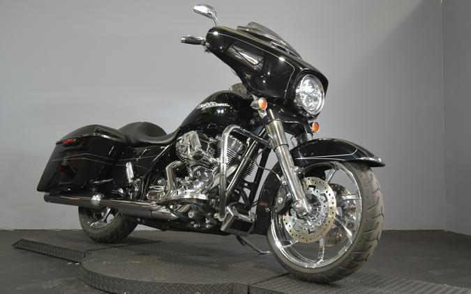 2016 Harley-Davidson Street Glide Special Vivid Black