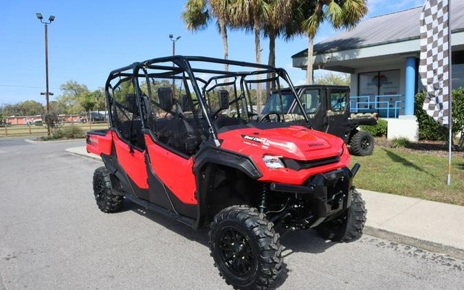 2024 Honda Pioneer 1000-6 Crew Deluxe