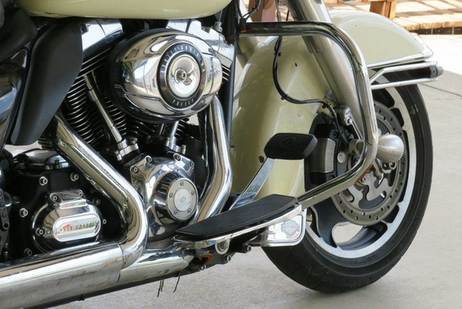 2012 Harley-Davidson FLHTP - Electra Glide Police