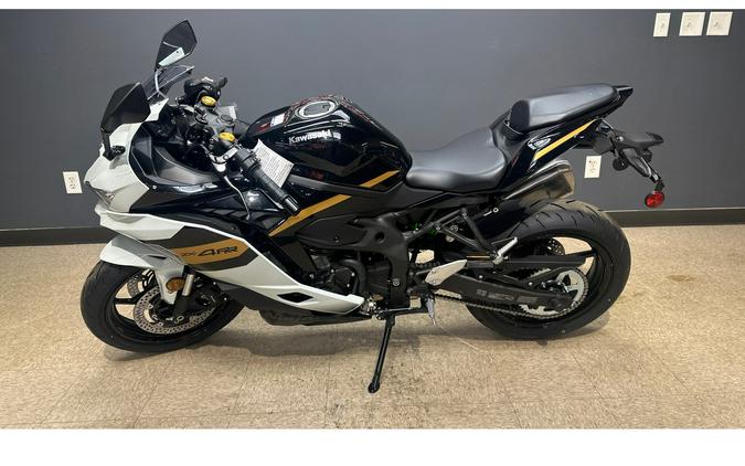 2026 Kawasaki Ninja® ZX™-4RR ABS