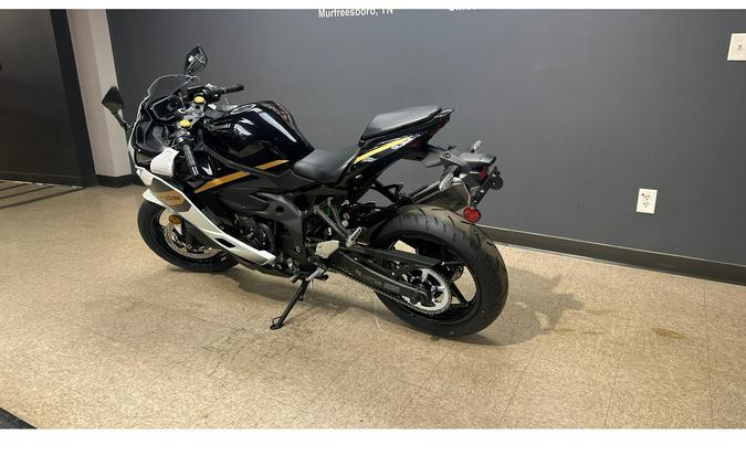 2026 Kawasaki Ninja® ZX™-4RR ABS