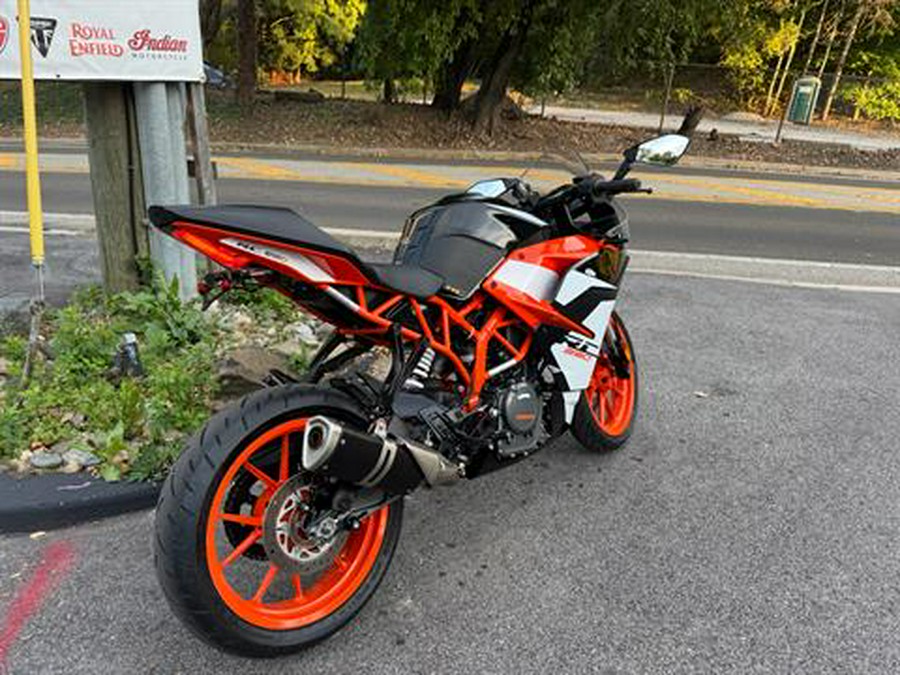 2017 KTM RC 390