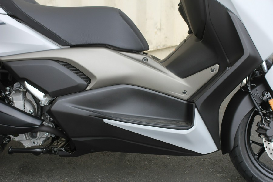 2024 Yamaha Xmax