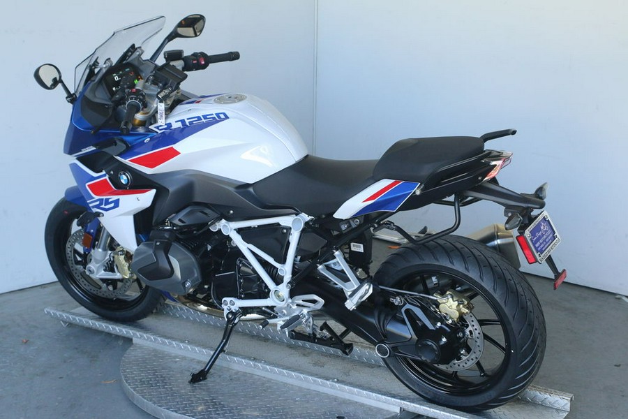 2024 BMW R 1250 RS