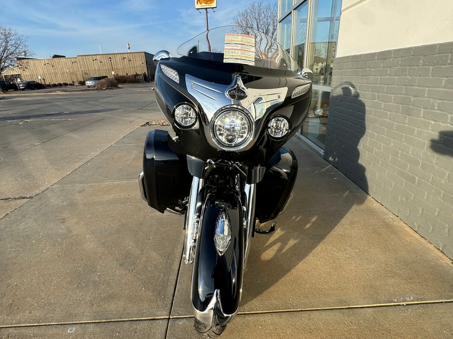 2025 Indian Motorcycle Roadmaster® Elite