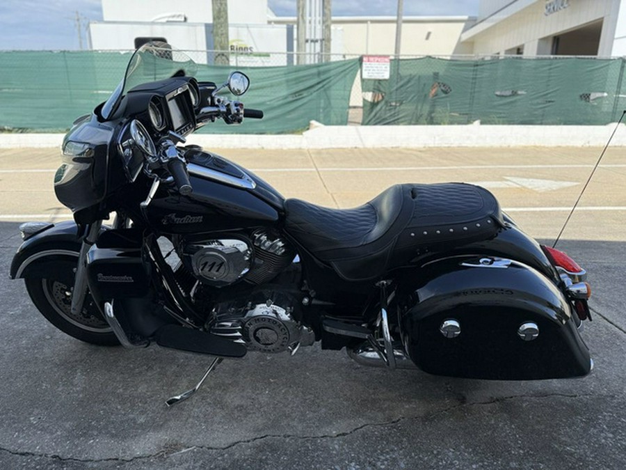 2017 Indian Roadmaster Thunder Black