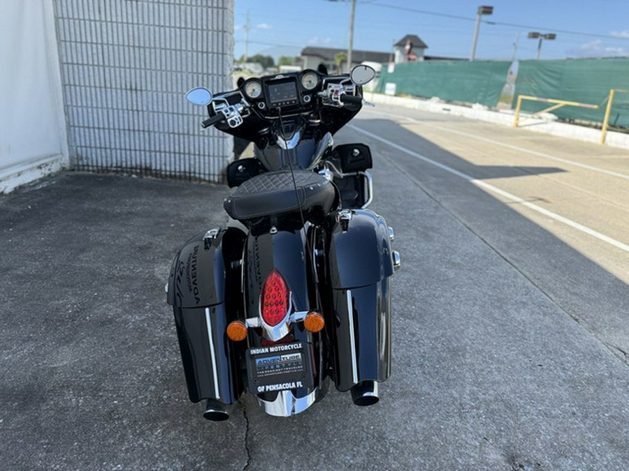 2017 Indian Roadmaster Thunder Black