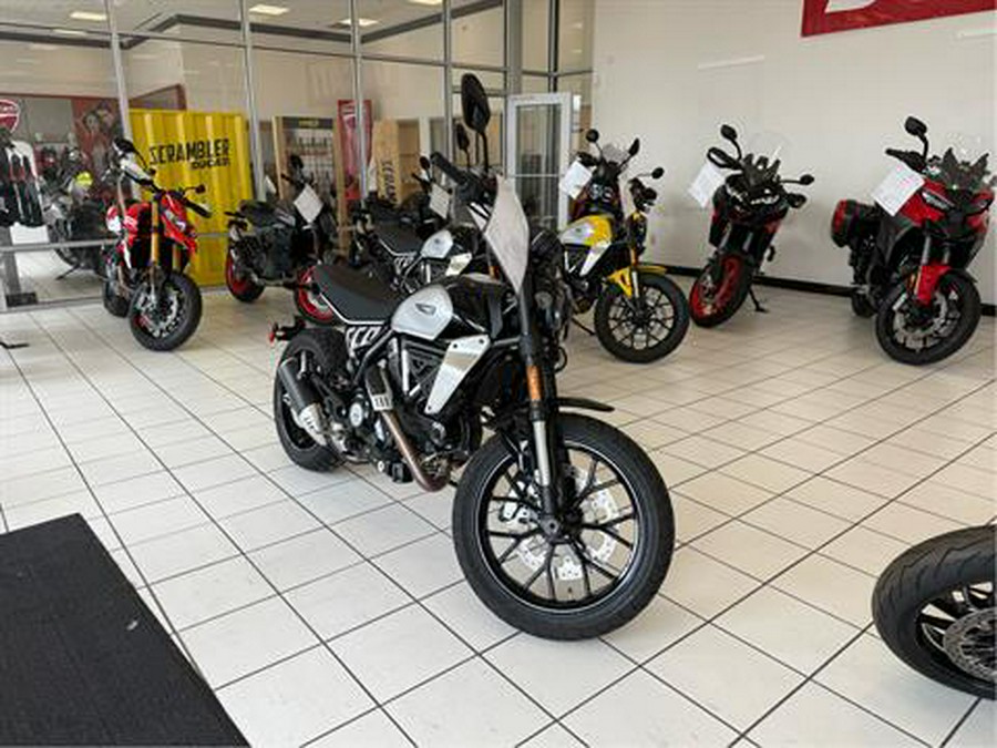 2024 Ducati Scrambler Icon