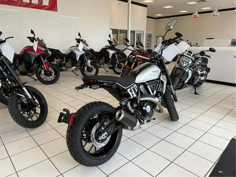 2024 Ducati Scrambler Icon