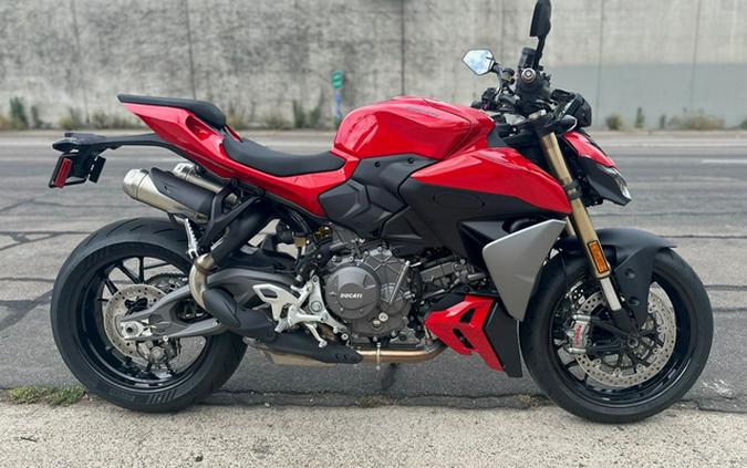 2026 Ducati STREETFIGHTER V2 896