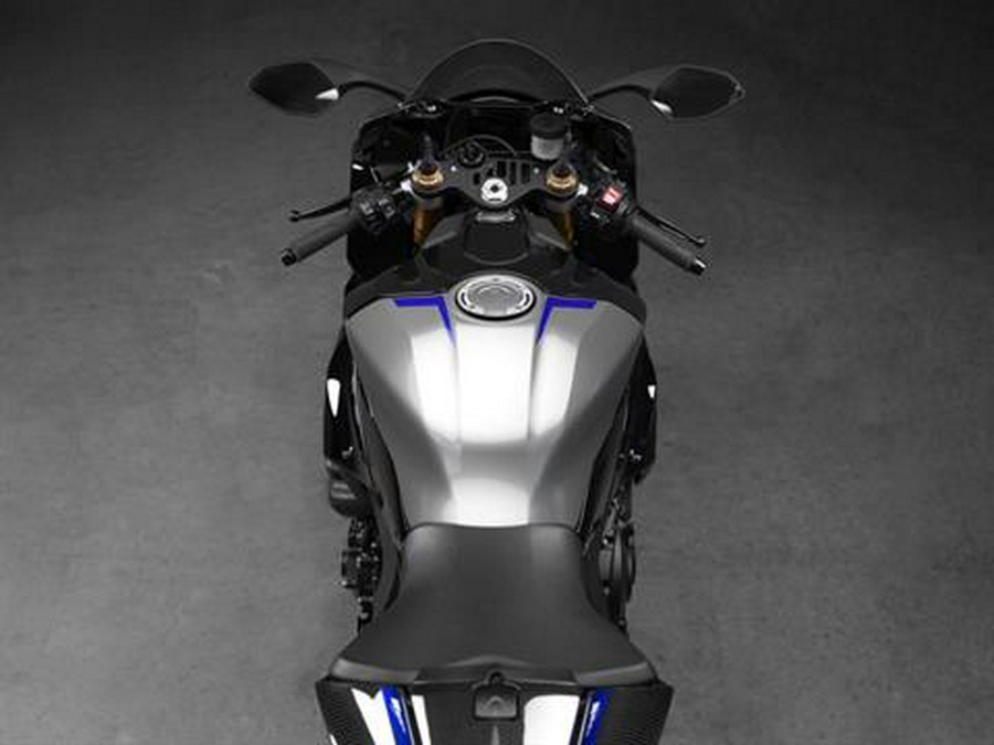 2024 Yamaha YZF-R1M