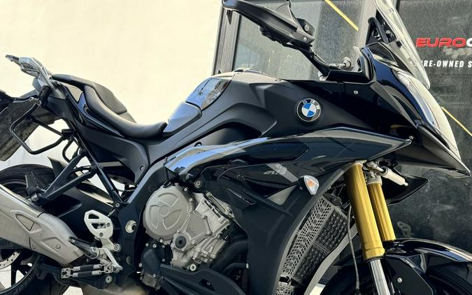 2019 BMW S 1000 XR Black Storm Metallic