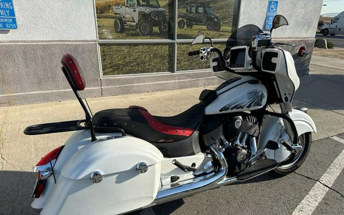 2017 Indian Chieftain White Smoke