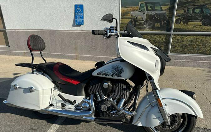 2017 Indian Chieftain White Smoke