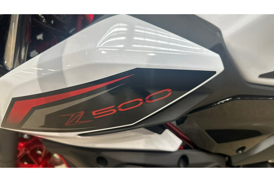 2026 Kawasaki Z500 SE ABS