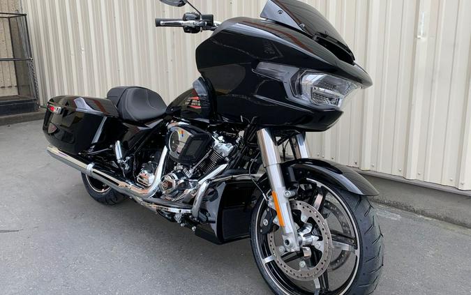 2025 Harley-Davidson® FLTRX - Road Glide®