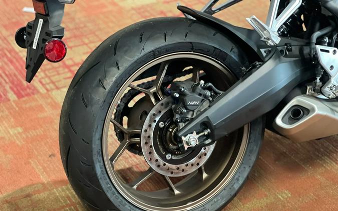 2026 Honda CB650R E-Clutch