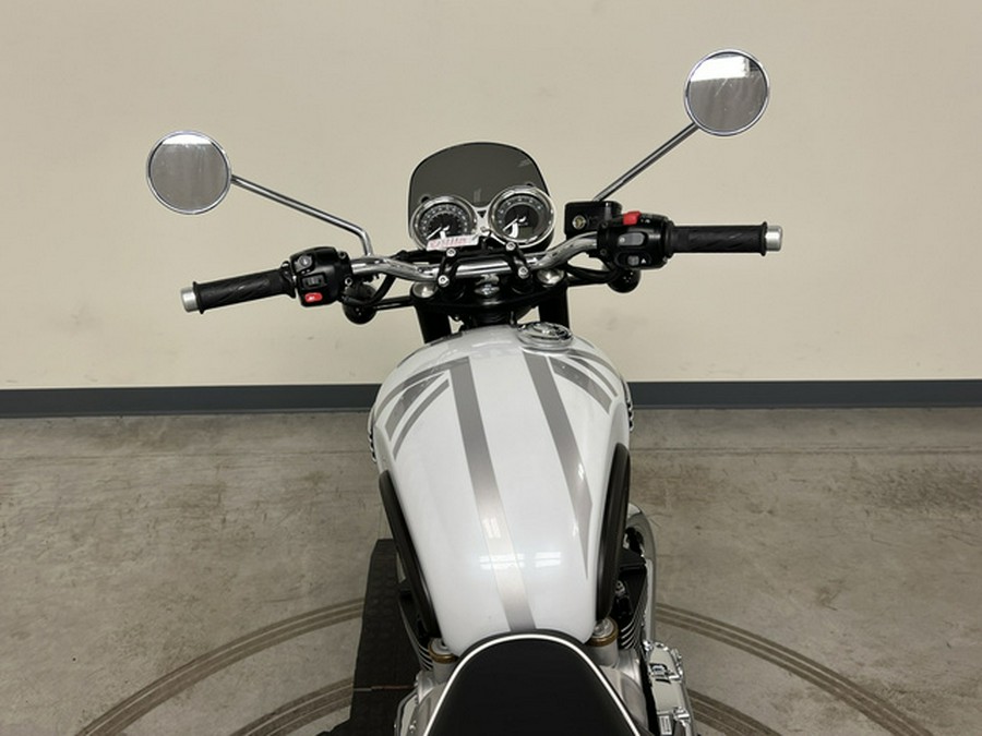 2020 Triumph Bonneville T120 - Diamond Edition White Diamond