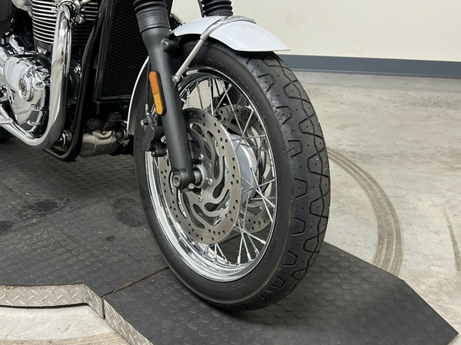 2020 Triumph Bonneville T120 - Diamond Edition White Diamond