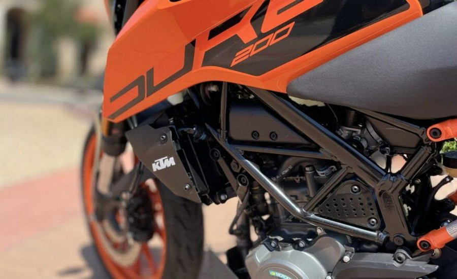 2022 KTM 200 Duke