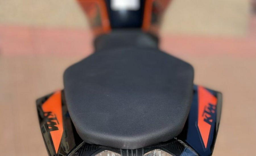 2022 KTM 200 Duke
