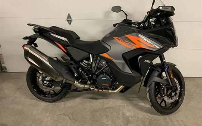 2022 KTM 1290 Super Adventure S: MD Ride Review (Bike Reports) (News)