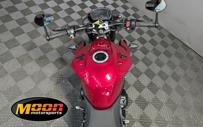 2024 Triumph Street Triple 765 RS Carnival Red