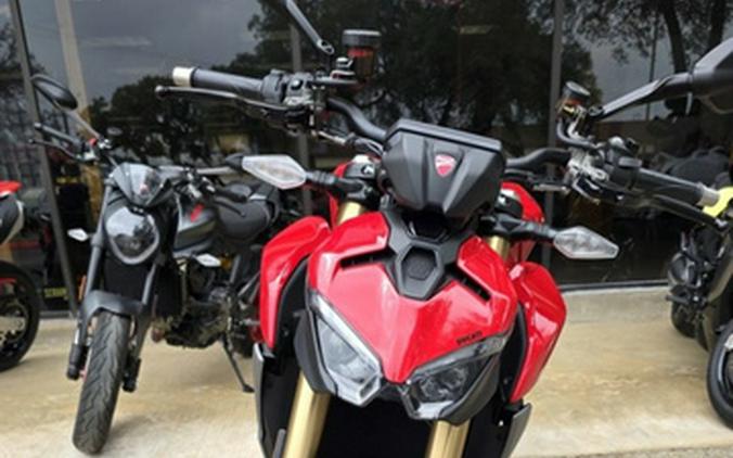 2026 Ducati Streetfighter V2 V2 Ducati Red