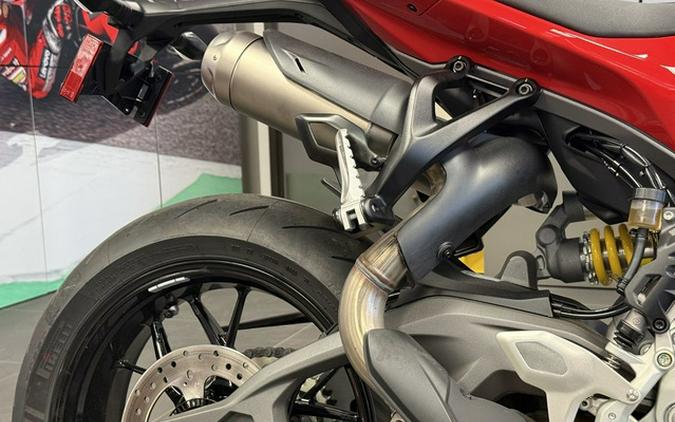 2026 Ducati Streetfighter V2 V2 Ducati Red