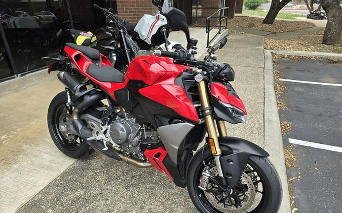 2026 Ducati Streetfighter V2 V2 Ducati Red