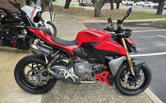2026 Ducati Streetfighter V2 V2 Ducati Red