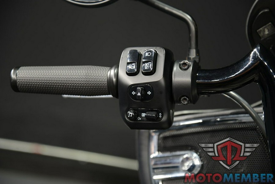 2020 Indian Chieftain Titanium Smoke