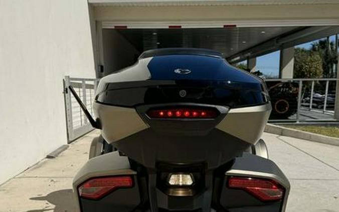 2020 Can-Am® Spyder® F3 Limited Chrome