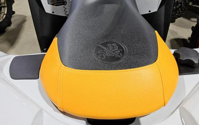 2026 Can-Am® Renegade X mr 650