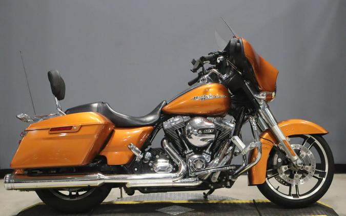 2014 Harley-Davidson Street Glide Amber Whiskey