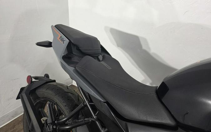 2022 CFMOTO 300 NK