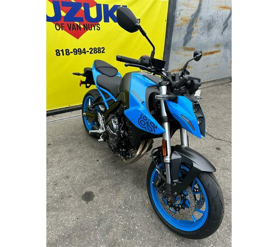 2024 Suzuki GSX-8S