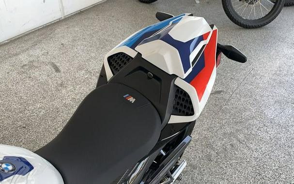 2021 BMW M1000RR