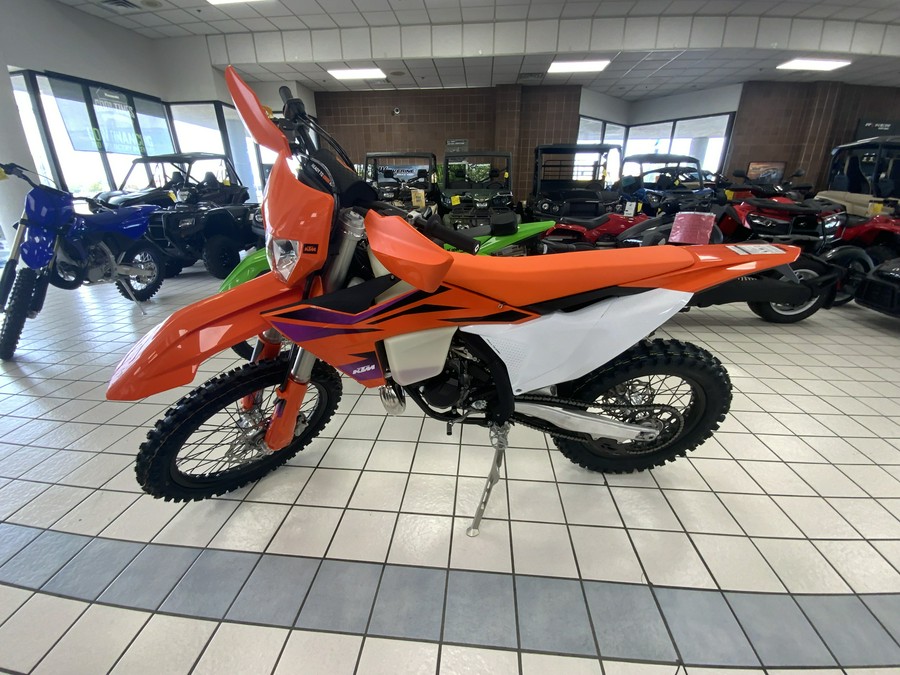 2024 KTM XC 150 W