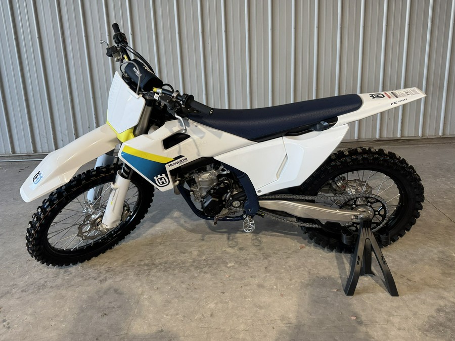2025 Husqvarna FC 350
