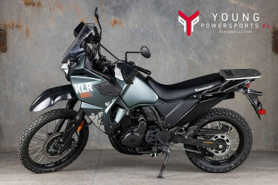2025 Kawasaki KLR 650 S Metallic Matte Old School Green