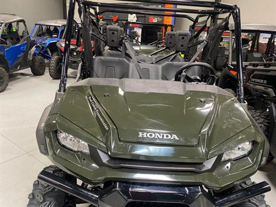 2025 Honda Pioneer 1000-6 Deluxe Crew