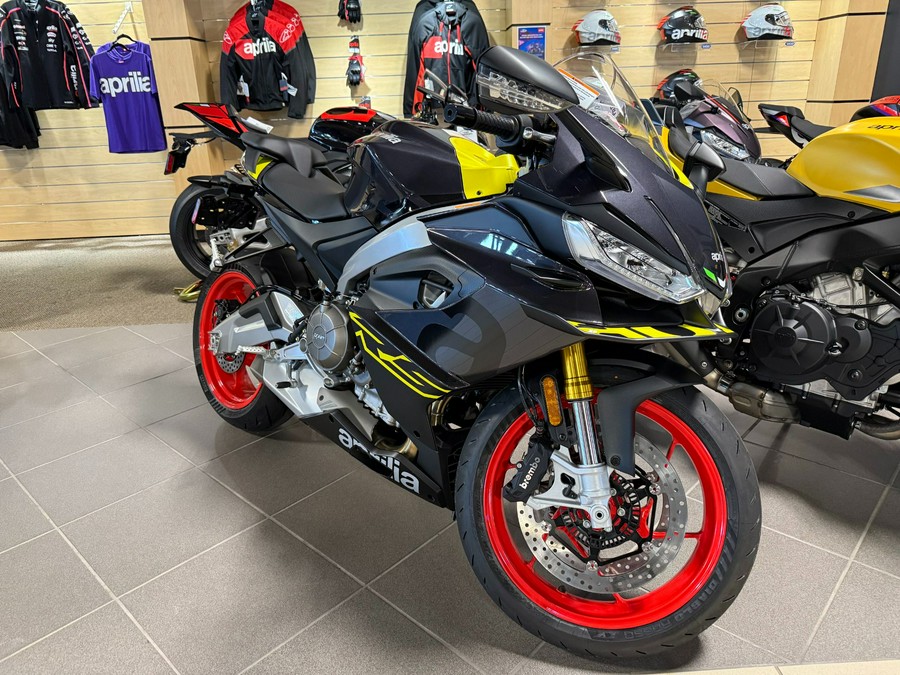2026 Aprilia RS 660 Base