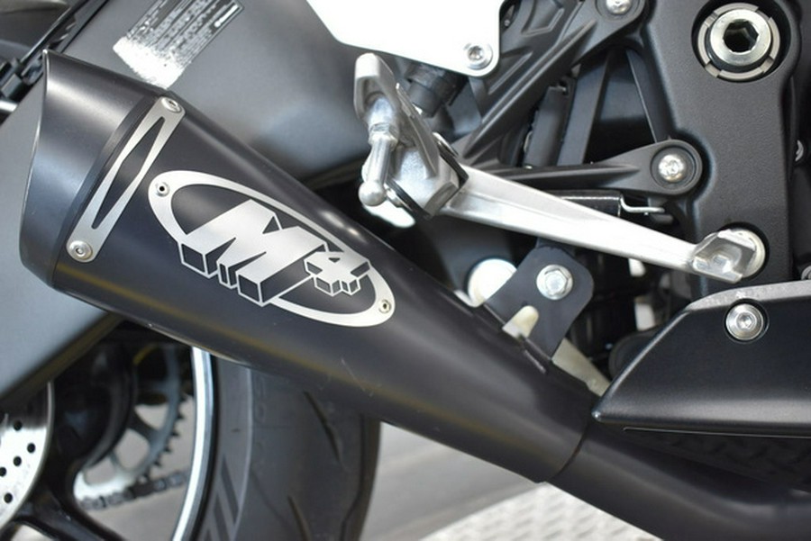 2024 Kawasaki Ninja ZX-6R Metallic Flat Spark Black/Ebony